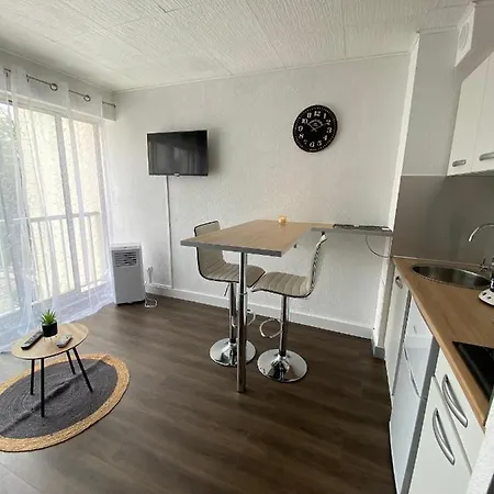 Le Pharo Avec Piscine Apartment